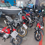 В нашем мотосалоне в наличии все модели мотоциклов BAJAJ 2025 года выпуска.